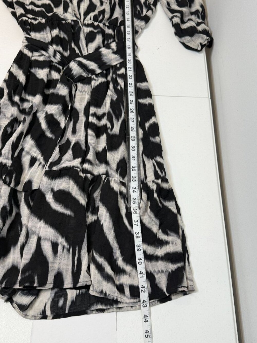 Luxology Womens Size L Black White Tiered Midi Dress Belted Puff Sleeve - Picture 5 of 13